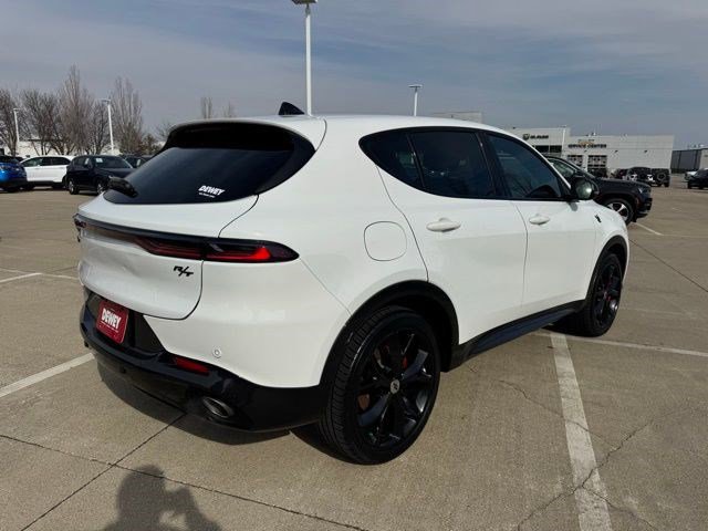 Used 2024 Dodge Hornet R/T image 7