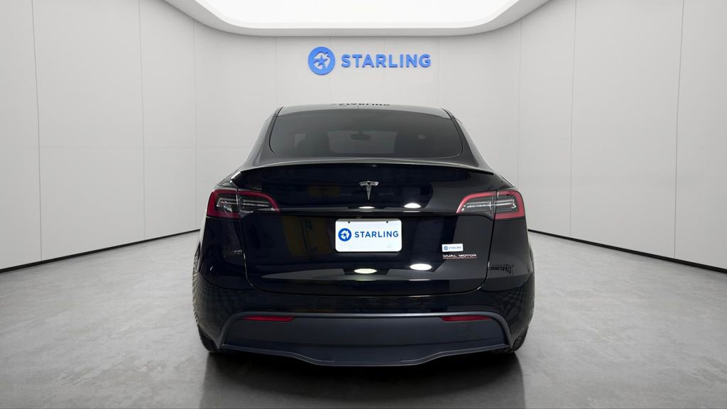 Used 2022 Tesla Model Y Performance image 7
