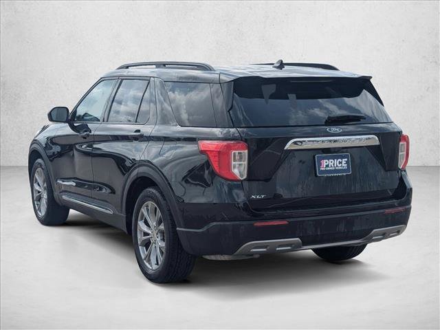 Used 2022 Ford Explorer XLT w/ Equipment Group 202A RWD image 7
