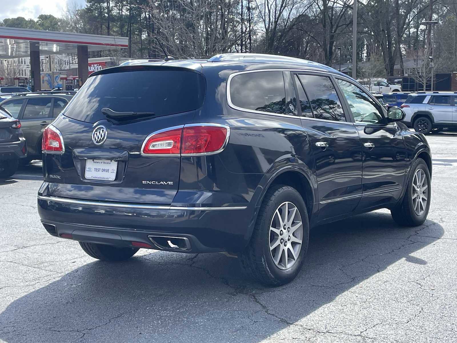 Used 2015 Buick Enclave Leather image 4