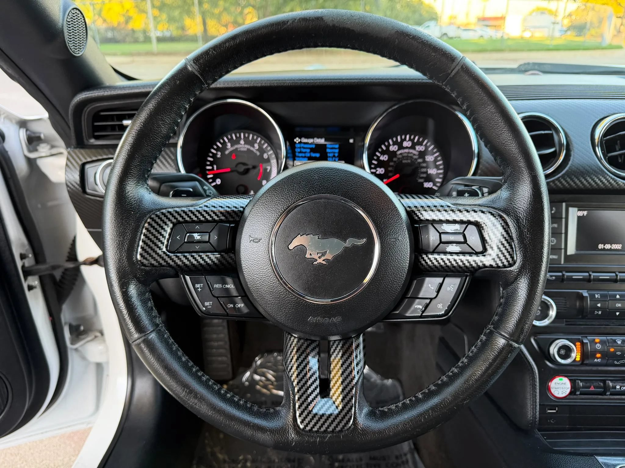 Used 2016 Ford Mustang Coupe RWD image 18