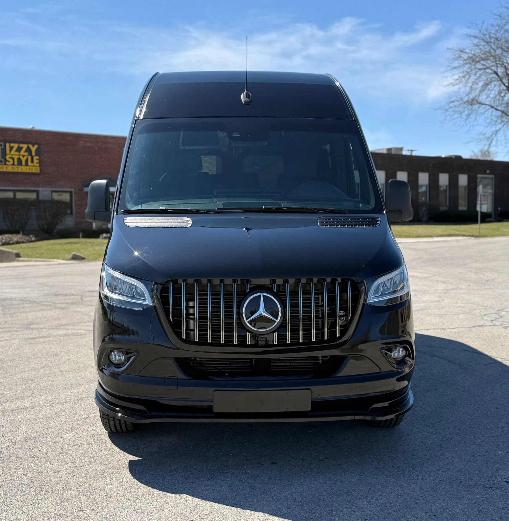 Used 2021 Mercedes-Benz Sprinter 2500 image 6