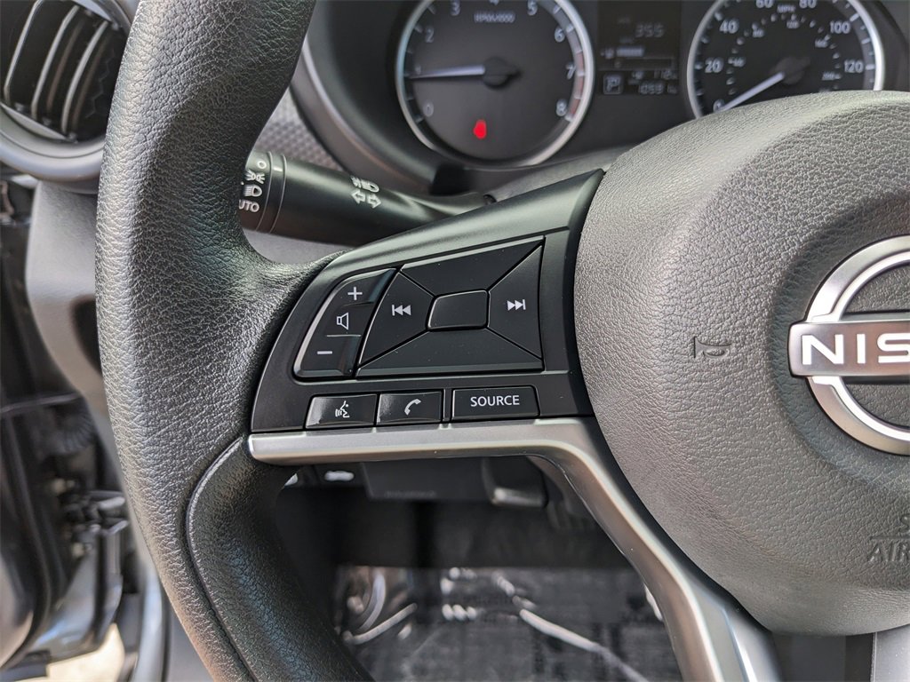 Used 2022 Nissan Kicks S image 30