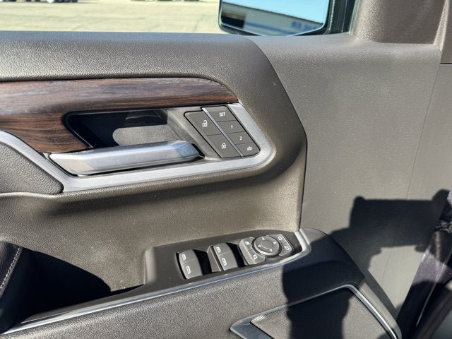 Used 2026 GMC Sierra 1500 SLT AWD/4WD image 11