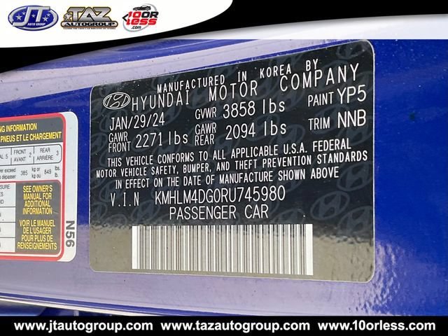 Used 2024 Hyundai Elantra SEL FWD image 19