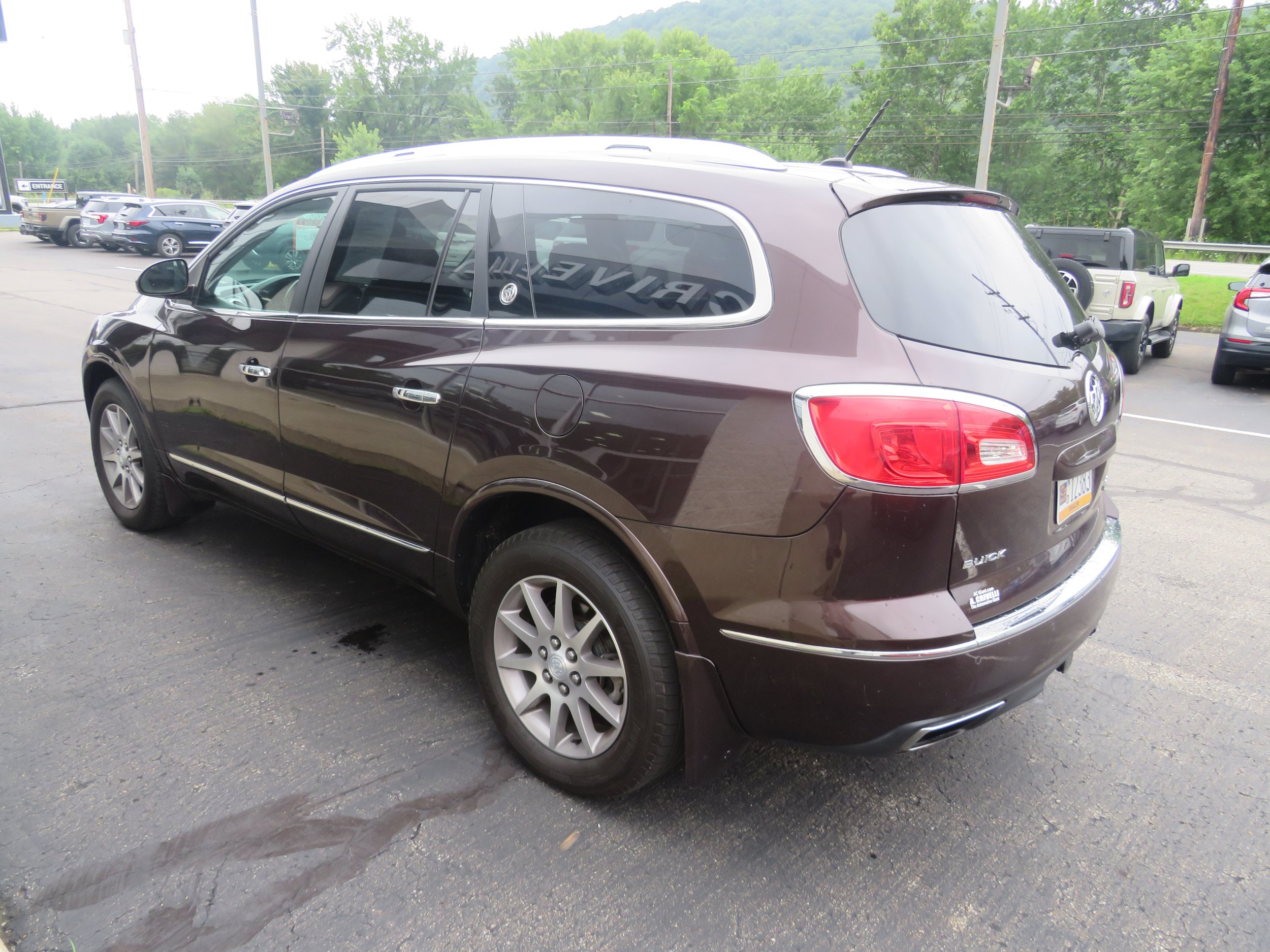Used 2015 Buick Enclave Leather w/ Trailering Package AWD/4WD image 5