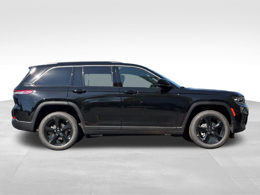 New 2027 Jeep Grand Cherokee Limited AWD/4WD image 8