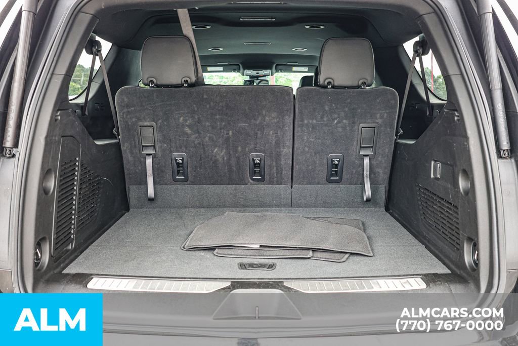 Used 2025 Chevrolet Suburban Z71 AWD/4WD image 24