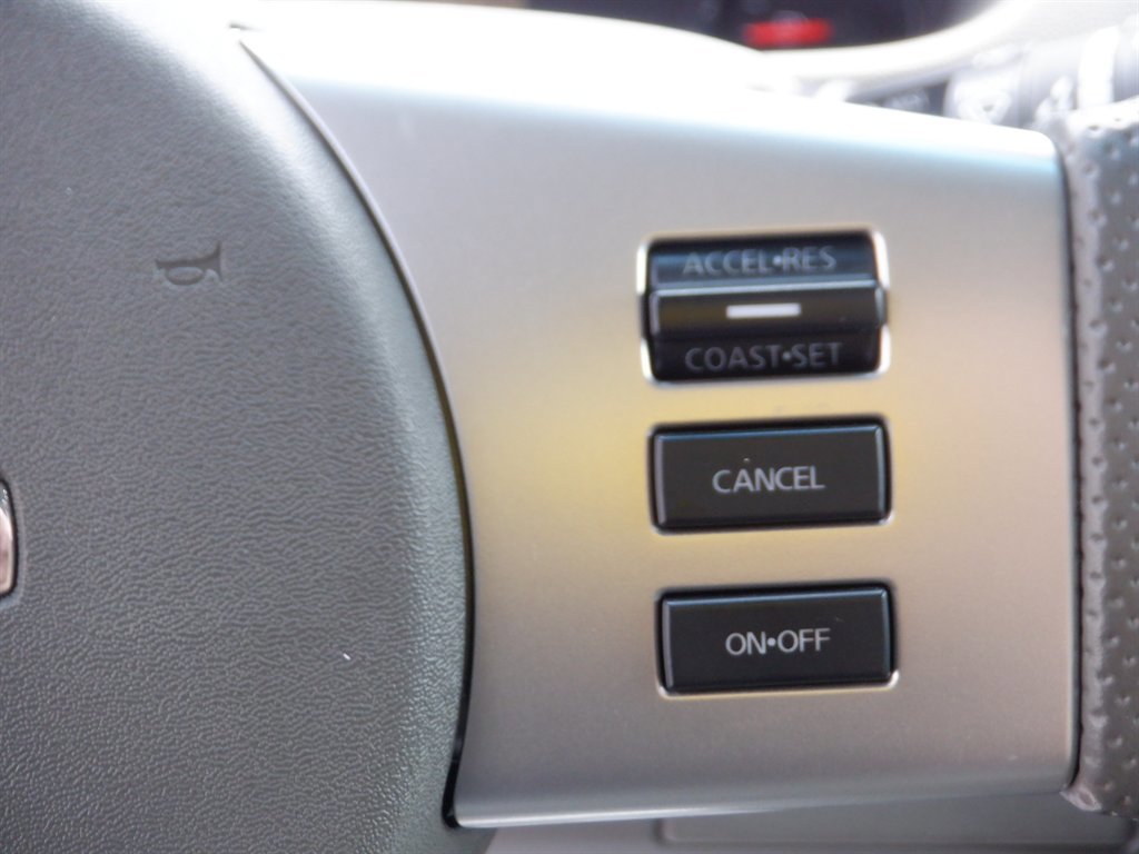 Used 2021 Nissan Frontier SV w/ Midnight Edition Floor Mats image 20