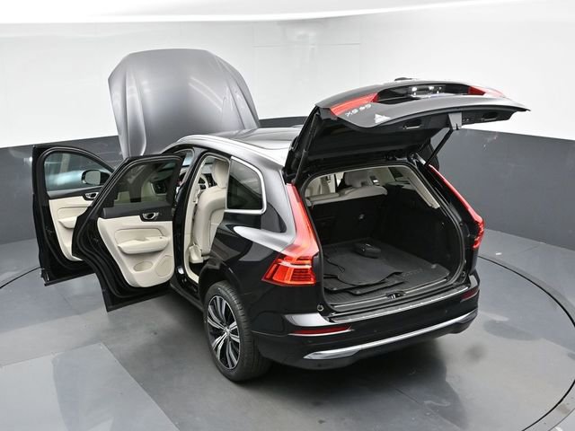 Used 2022 Volvo XC60 B5 Inscription w/ Climate Package image 51