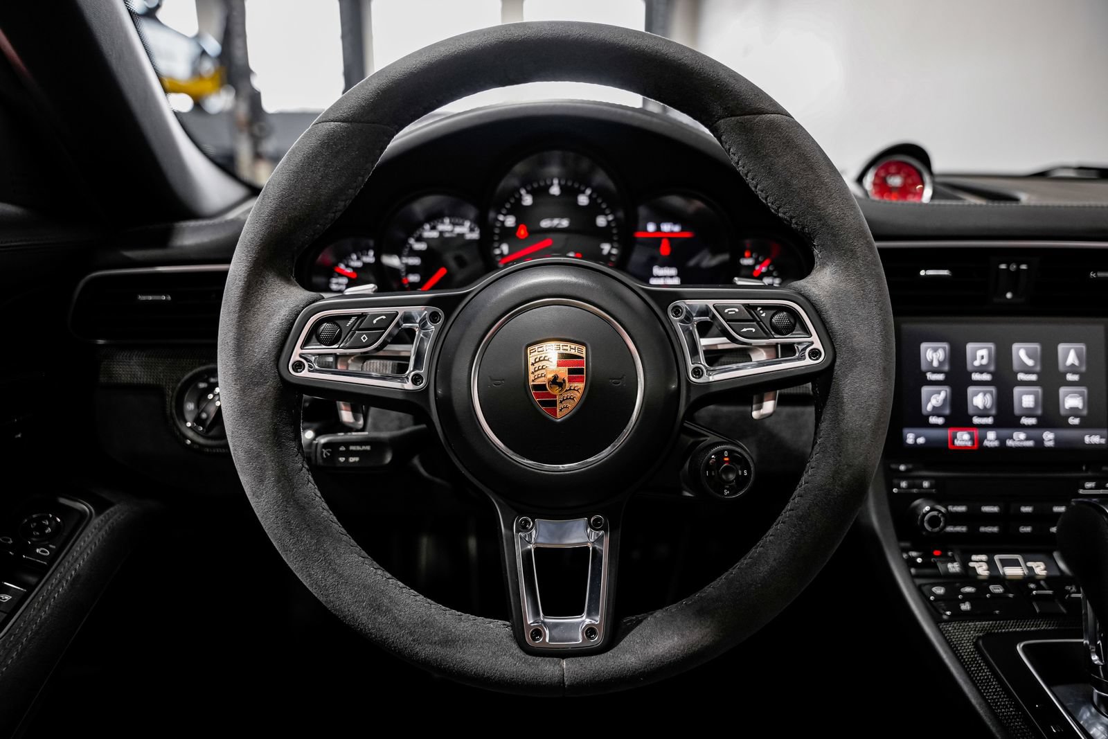 Used 2017 Porsche 911 Targa 4 GTS AWD/4WD image 11