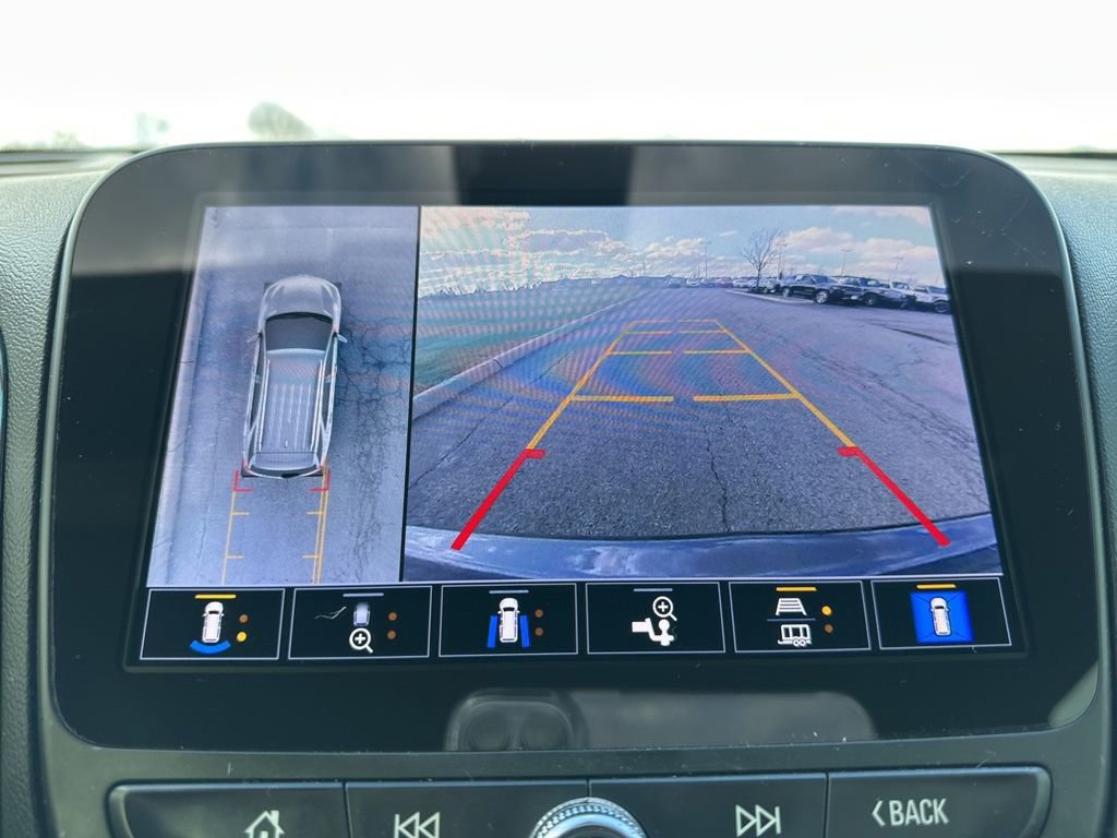 Used 2022 Chevrolet Equinox RS w/ Infotainment Package image 23