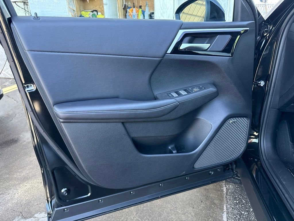 New 2026 Mitsubishi Outlander LE FWD image 29