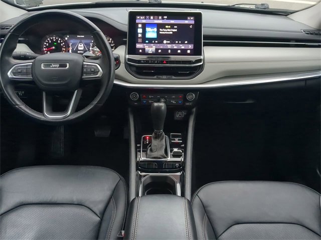 Used 2022 Jeep Compass Limited image 14