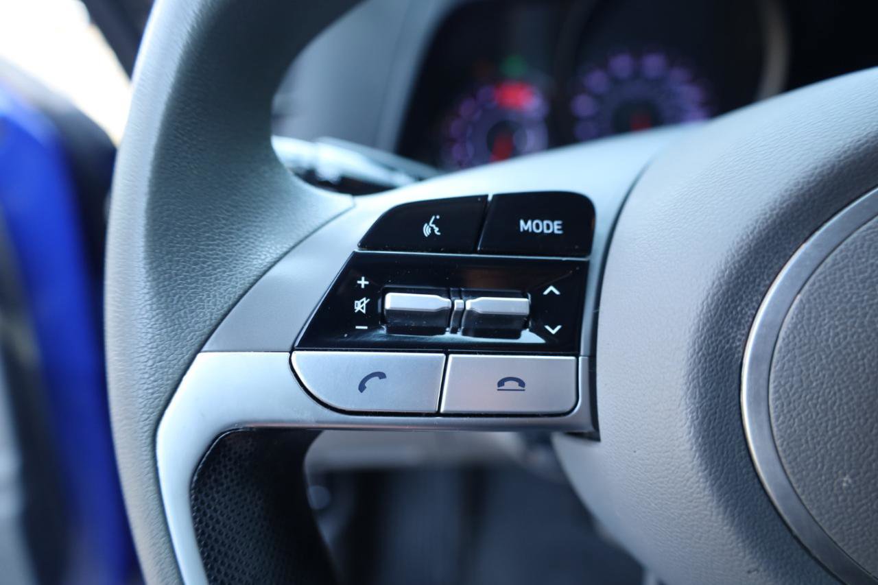 Used 2023 Hyundai Elantra SEL image 27