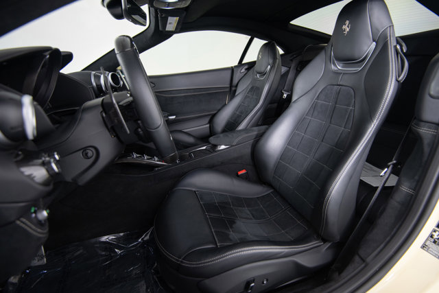 Certified 2023 Ferrari Portofino M image 13