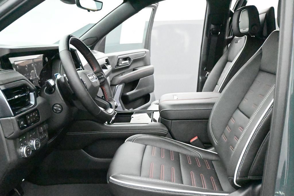 New 2026 GMC Yukon AT4 Ultimate w/ LPO, Floor Liner Package AWD/4WD image 7
