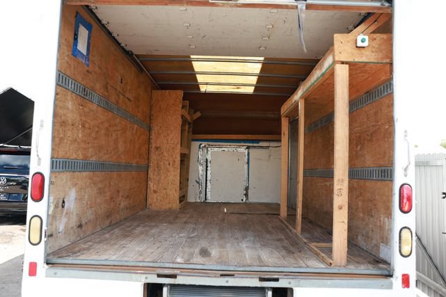 Used 2012 Chevrolet Express 3500 Extended RWD image 11