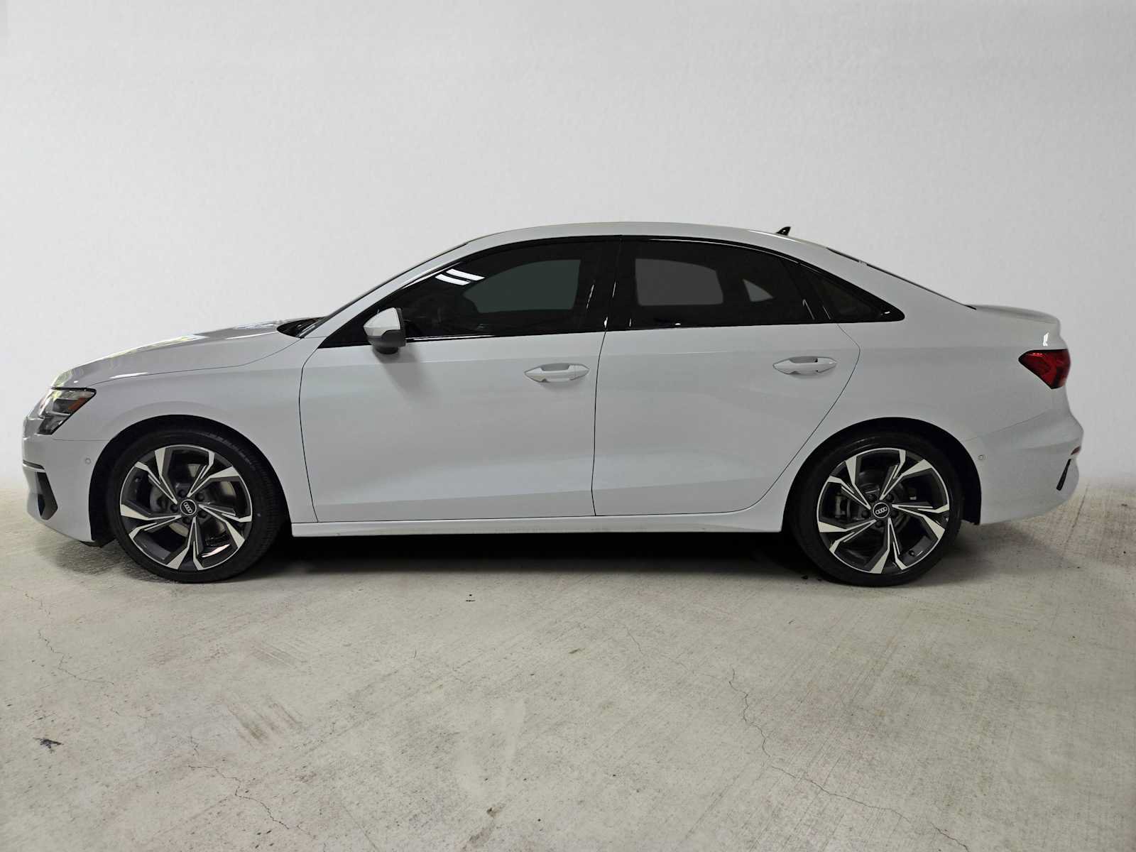 Used 2023 Audi A3 2.0T Premium Plus w/ Premium Plus Package AWD/4WD image 6