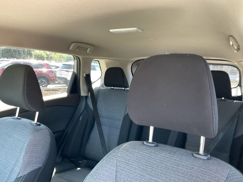 Used 2023 Nissan Rogue SV image 15