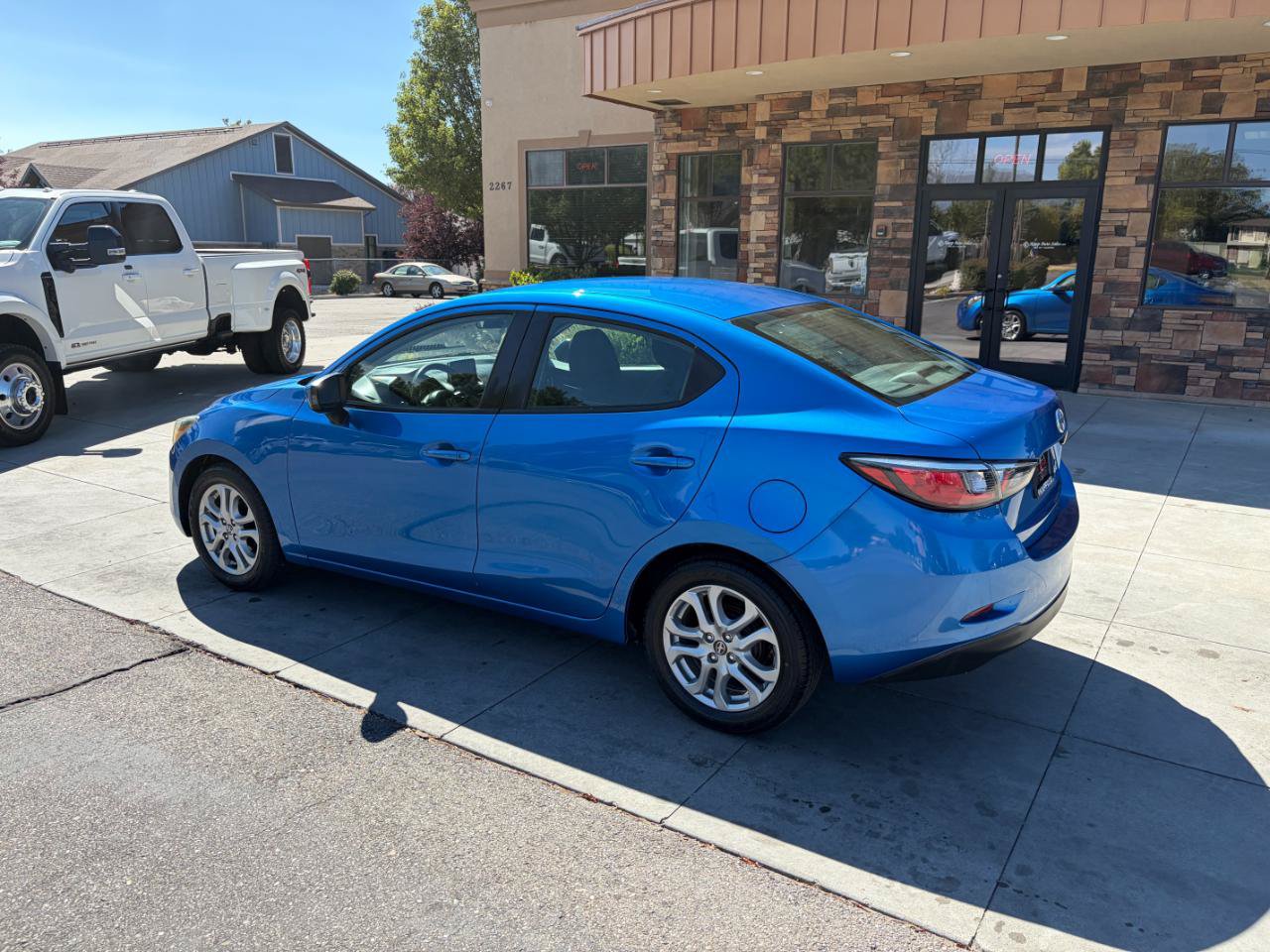 Used 2016 Scion iA FWD image 22