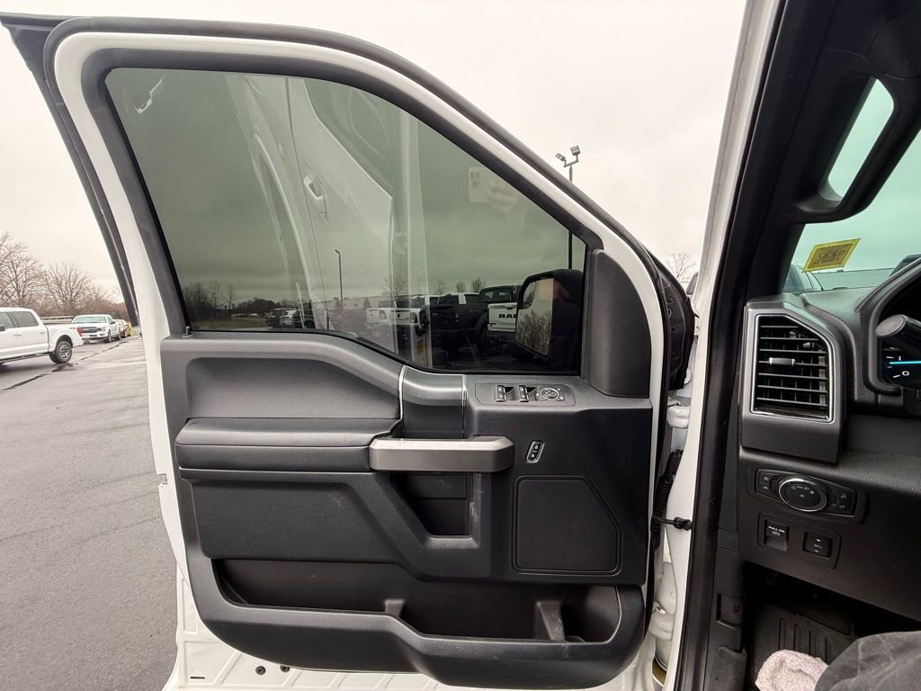 Used 2020 Ford F150 XLT w/ Equipment Group 302A Luxury image 19