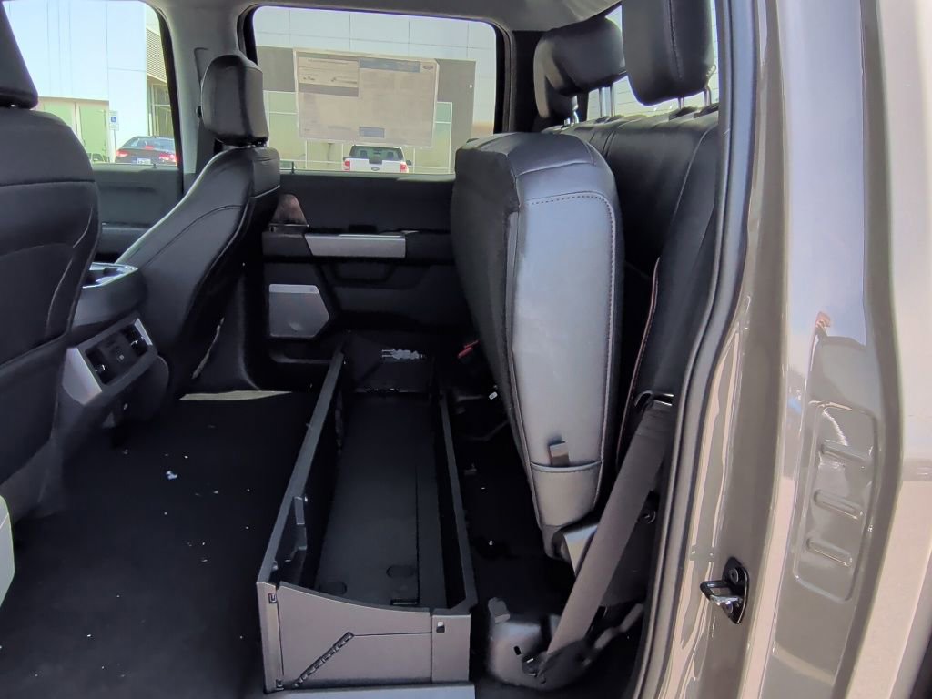 New 2026 Ford F250 Lariat w/ Chrome Package image 41