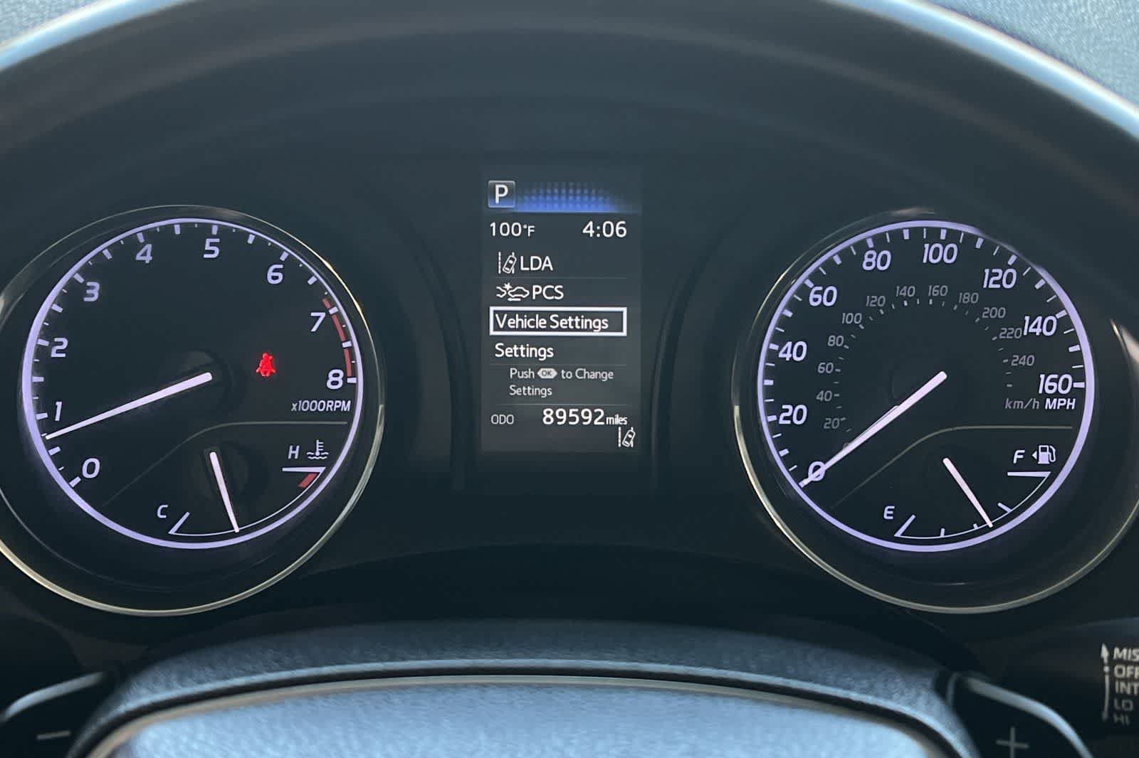 Used 2019 Toyota Camry SE FWD image 29