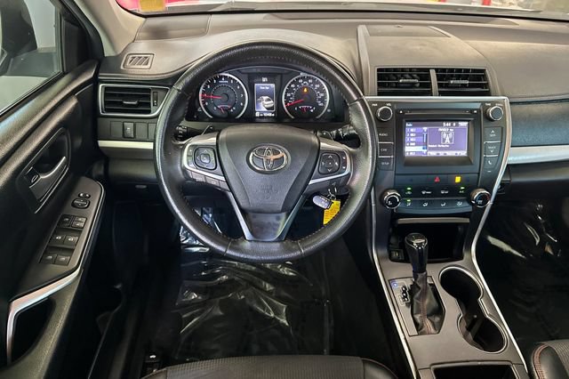 Certified 2017 Toyota Camry SE FWD image 18