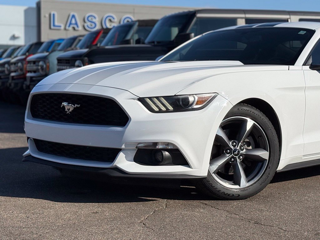 Used 2016 Ford Mustang Premium w/ Equipment Group 201A RWD image 2