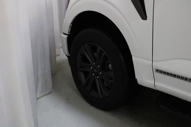 Used 2023 Ford F150 Lariat w/ Equipment Group 502A High image 30