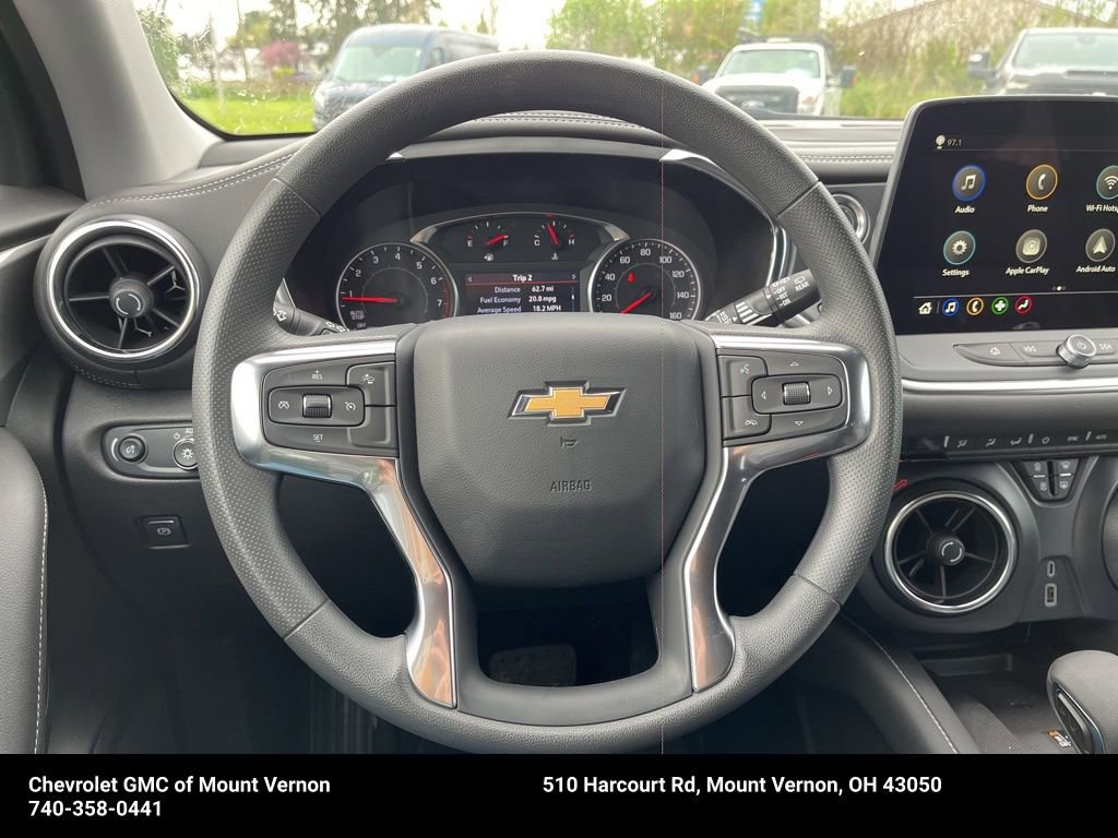 New 2025 Chevrolet Blazer LT w/ Convenience Package image 27