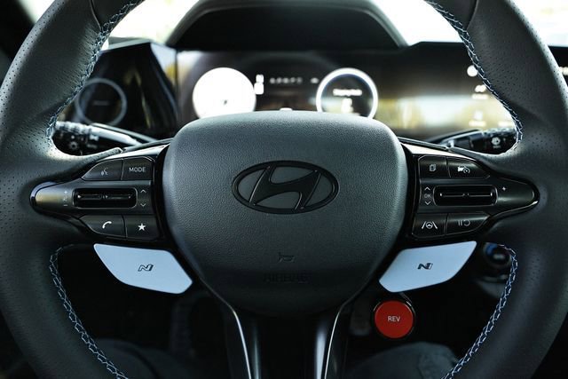 New 2025 Hyundai Elantra N image 11