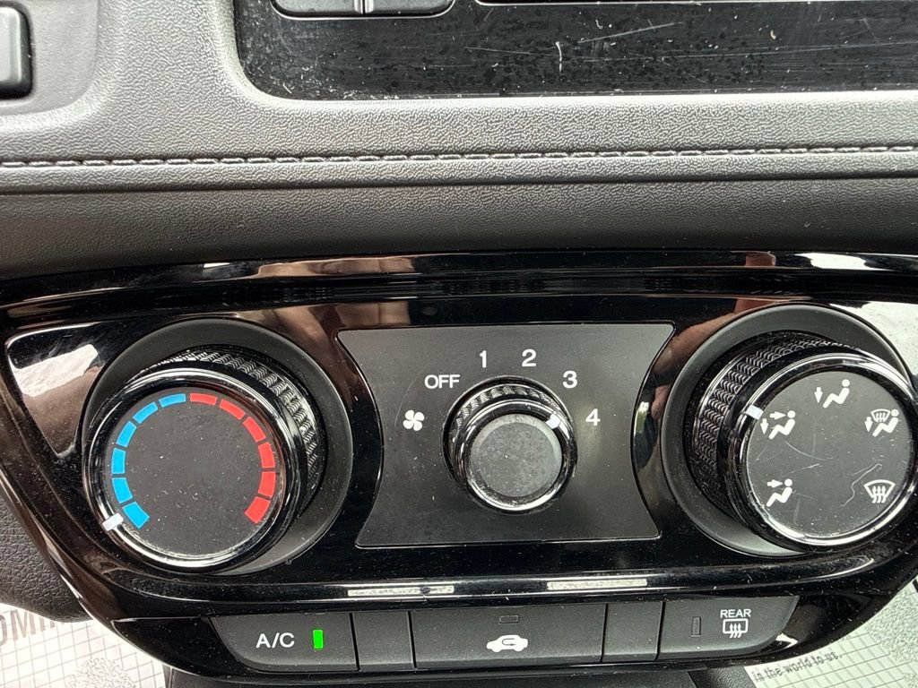 Used 2017 Honda HR-V LX image 30