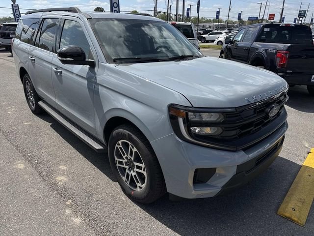 New 2026 Ford Expedition Max Active image 3