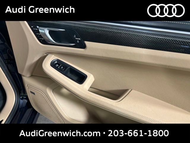 Used 2021 Porsche Macan GTS AWD/4WD image 11