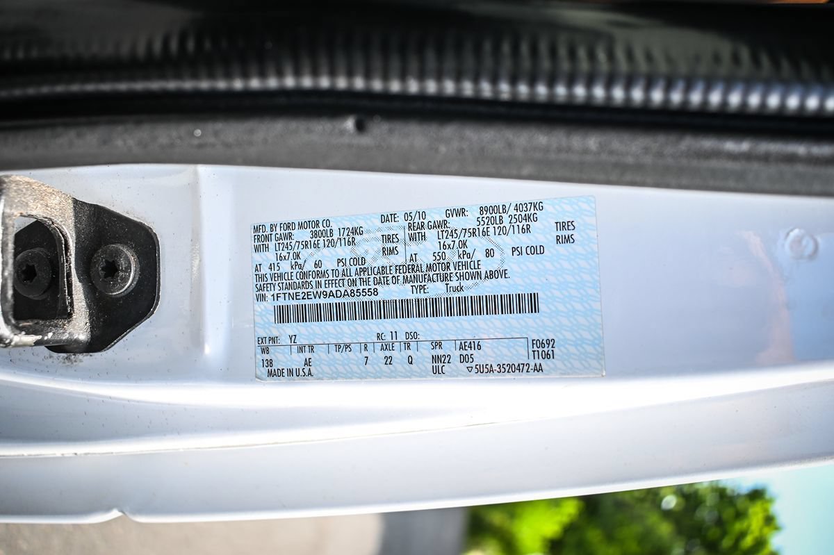 Used 2010 Ford E-250 and Econoline 250 RWD image 19