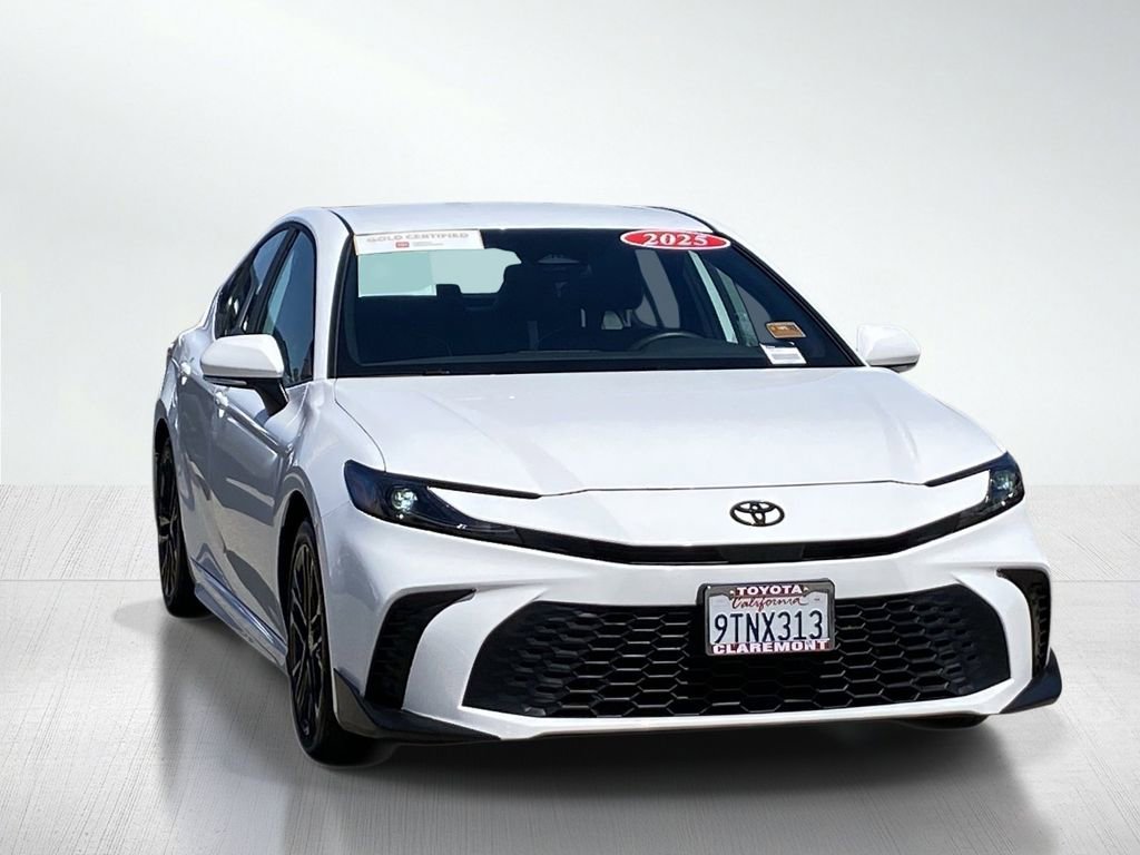 Certified 2025 Toyota Camry SE FWD image 13