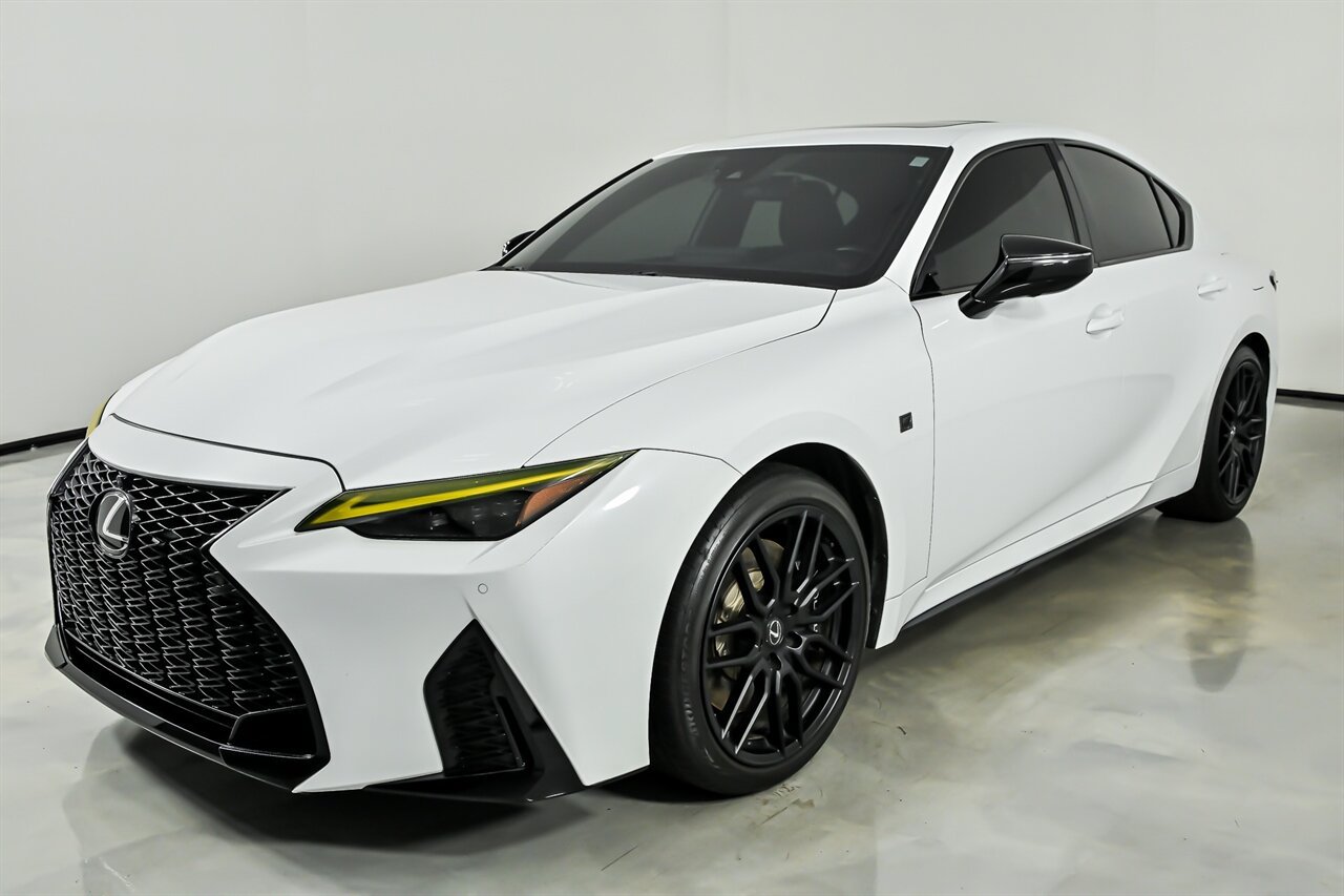Used 2024 Lexus IS 500 RWD image 5