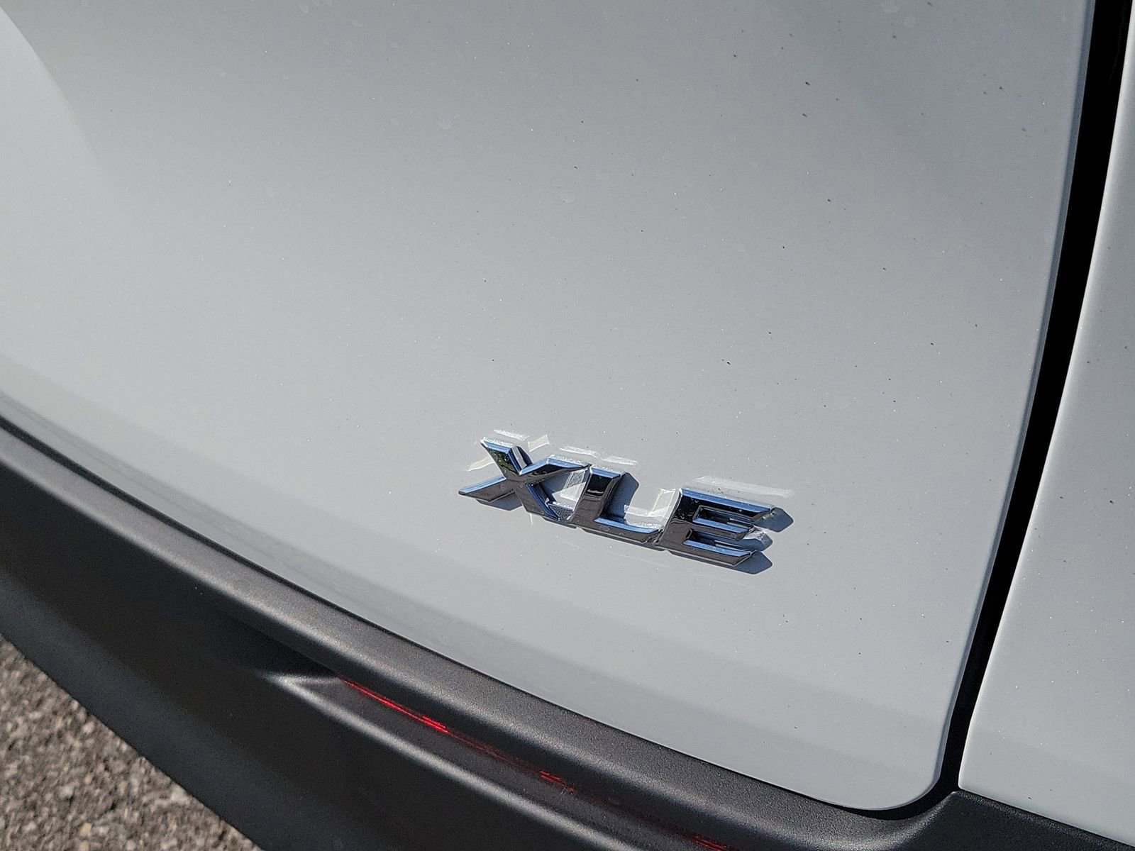 New 2026 Toyota Sienna XLE FWD image 7