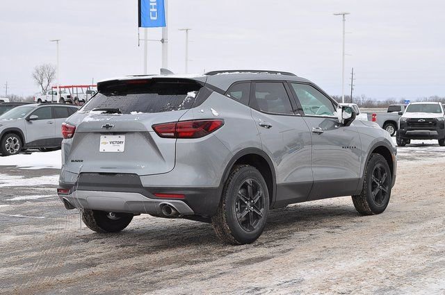 New 2026 Chevrolet Blazer LT w/ Convenience Package FWD image 3