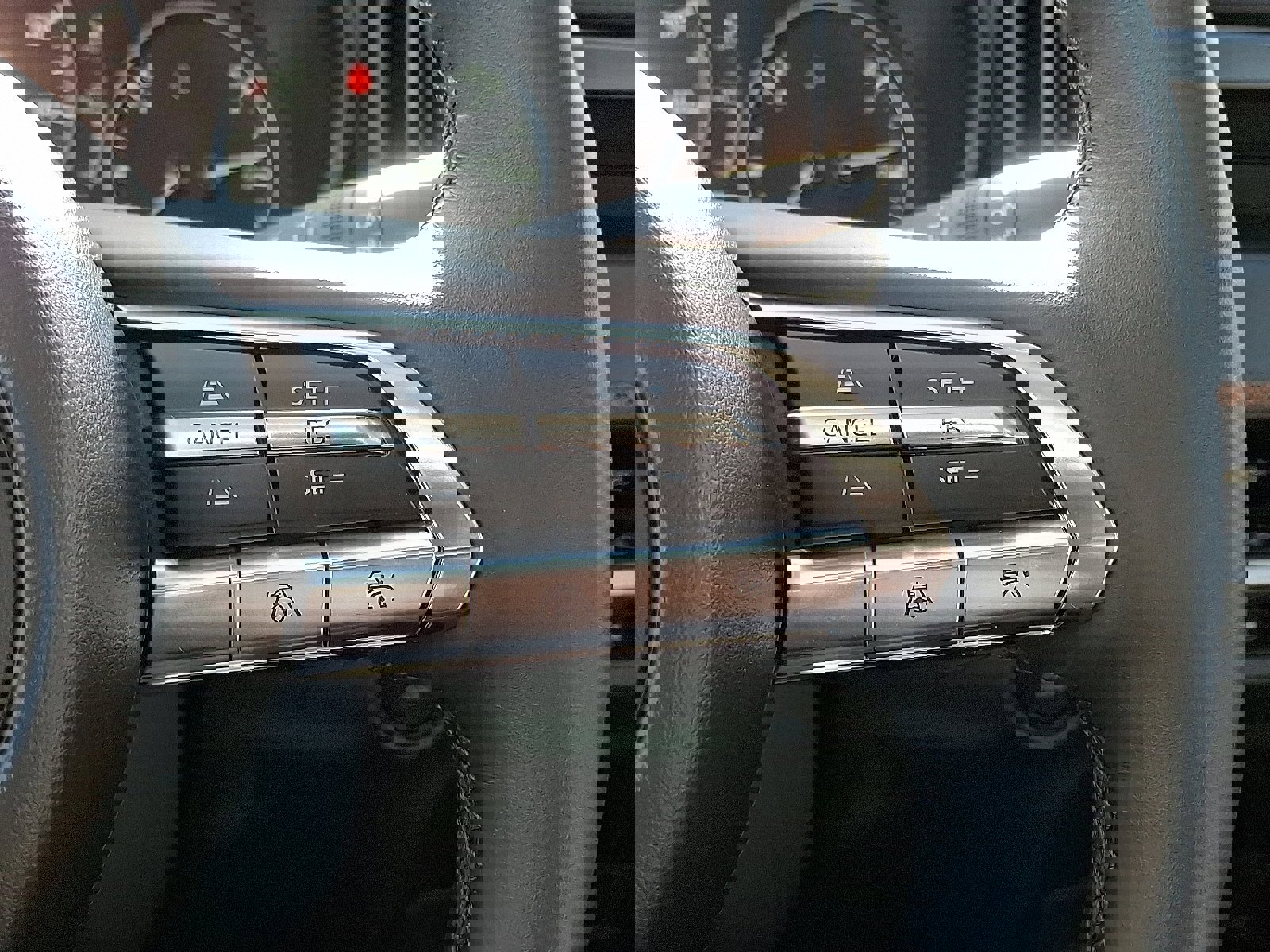 Certified 2025 MAZDA CX-50 AWD 2.5 Turbo w/ Weather Package image 25