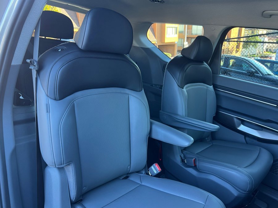 Used 2024 Kia EV9 Light Long Range image 41