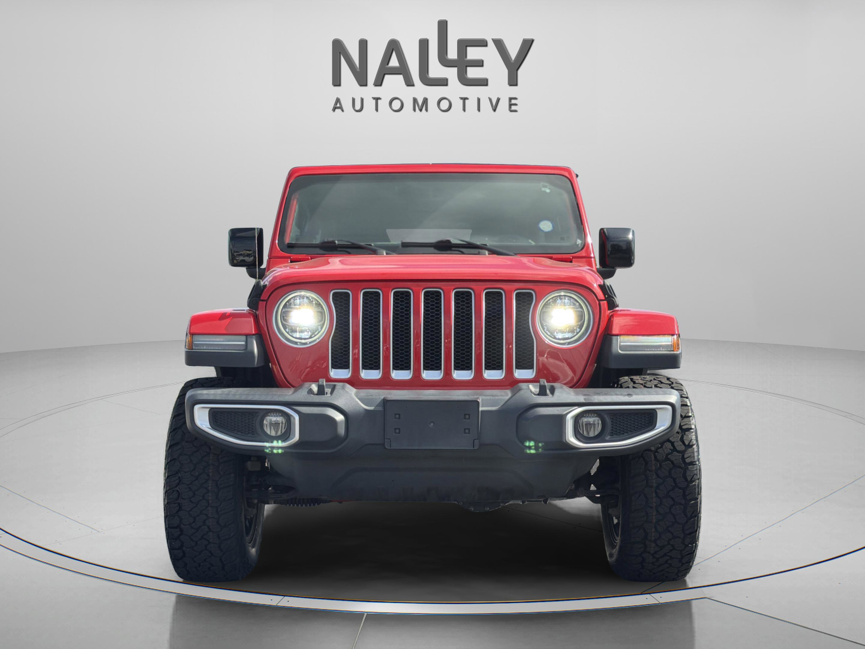 Used 2018 Jeep Wrangler Unlimited Sahara w/ Cold Weather Group image 8