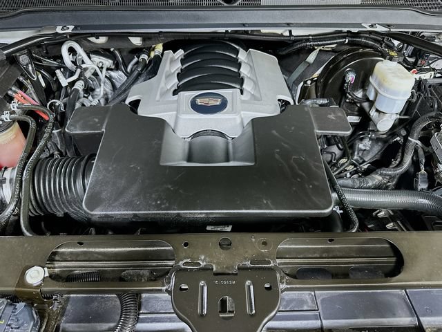 Used 2020 Cadillac Escalade Premium Luxury AWD/4WD image 37