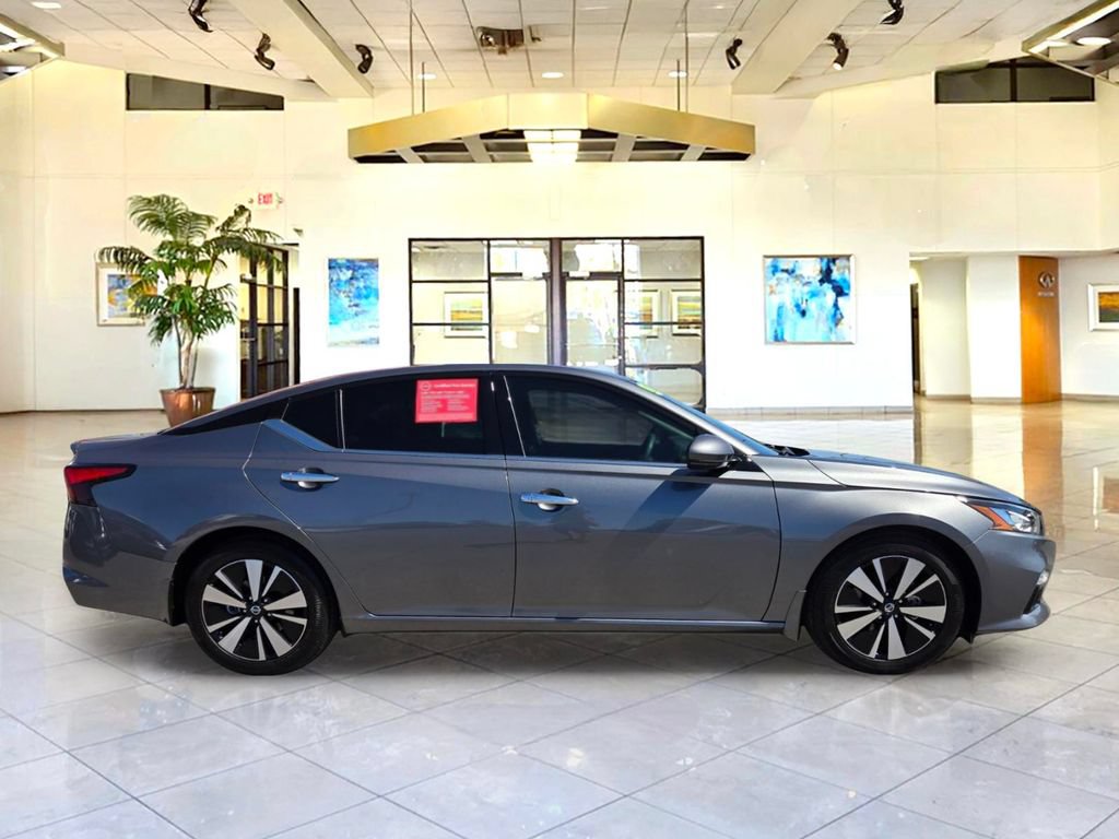 Certified 2022 Nissan Altima 2.5 SL FWD image 4