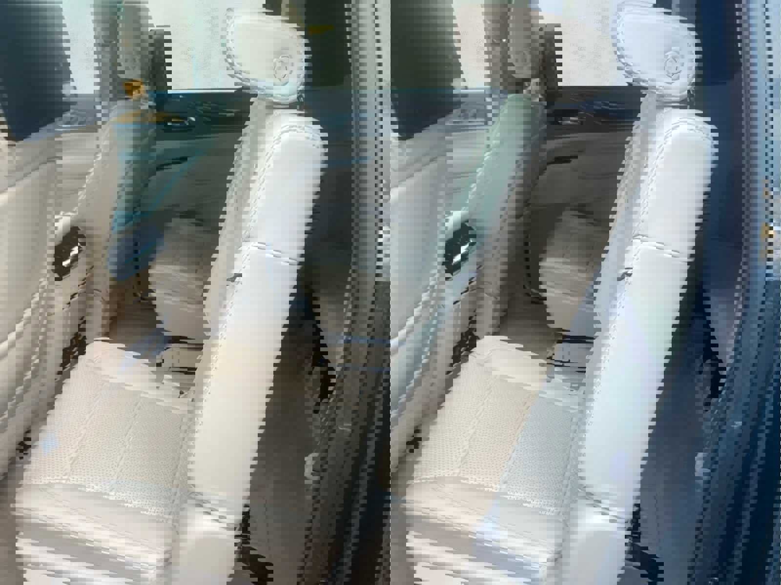 Used 2021 Cadillac Escalade ESV Premium Luxury Platinum image 14