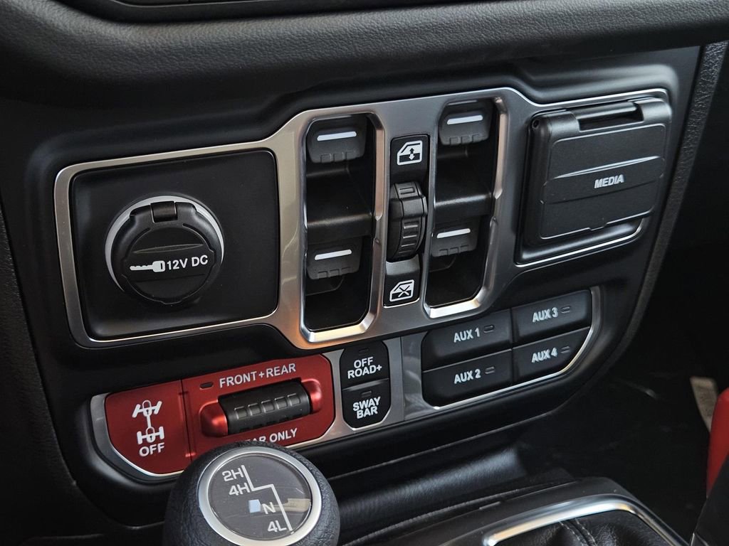 New 2025 Jeep Gladiator Rubicon w/ Convenience Group image 13