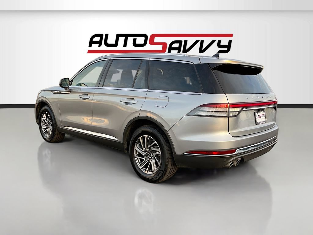Used 2023 Lincoln Aviator AWD w/ Elements Package image 5