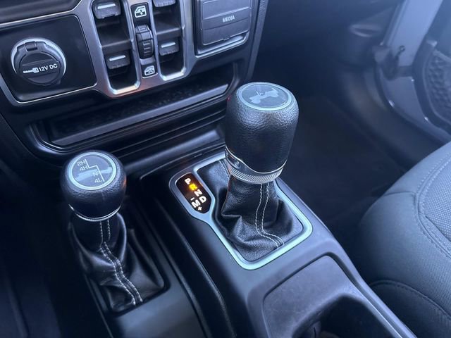 Used 2021 Jeep Wrangler Unlimited Sahara w/ Uconnect 4C Nav & Sound Group image 24